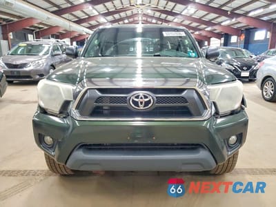 Piąte zdjęcie samochodu w środku: 2012 TOYOTA TACOMA DOUBLE CAB VIN:3TMLU4EN7CM096689 - miniatura
