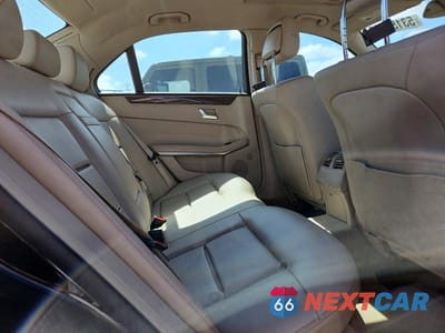 Zdjęcie 10 z 12 samochodu: 2014 MERCEDES-BENZ E 350 VIN:WDDHF5KB2EA938523 - miniatura