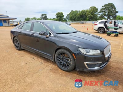 Czwarte zdjęcie samochodu z boku: 2017 LINCOLN MKZ RESERVE VIN:3LN6L5EC9HR625005 - miniatura