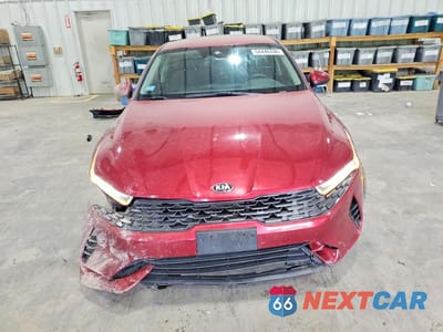 Piąte zdjęcie samochodu w środku: 2021 KIA K5 LXS VIN:5XXG14J27MG050286 - miniatura