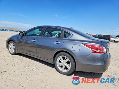 Drugie zdjęcie samochodu z przodu: 2015 NISSAN ALTIMA 2.5 SV VIN:1N4AL3AP2FC421076 - miniatura