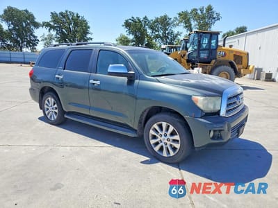 Czwarte zdjęcie samochodu z boku: 2008 TOYOTA SEQUOIA LIMITED VIN:5TDZY68A98S005917 - miniatura