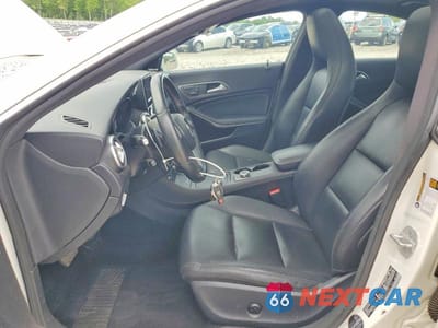 Zdjęcie 7 z 12 samochodu: 2014 MERCEDES-BENZ CLA 250 4MATIC VIN:WDDSJ4GB7EN119846 - miniatura