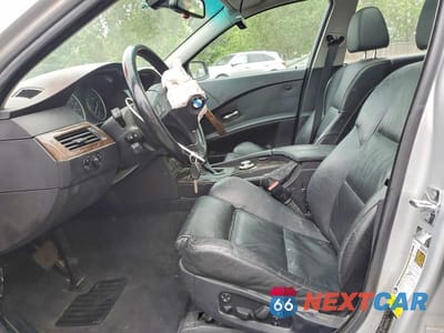 Zdjęcie 7 z 12 samochodu: 2006 BMW 530 VIN:WBANN73556CN00604 - miniatura