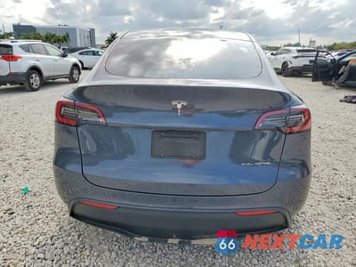 Zdjęcie 6 z 12 samochodu: 2023 TESLA MODEL Y VIN:7SAYGDEE8PA041661 - miniatura