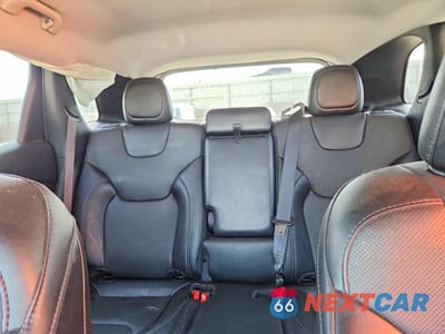 Zdjęcie 10 z 13 samochodu: 2023 JEEP CHEROKEE ALTITUDE LUX VIN:1C4PJMMB8PD103068 - miniatura