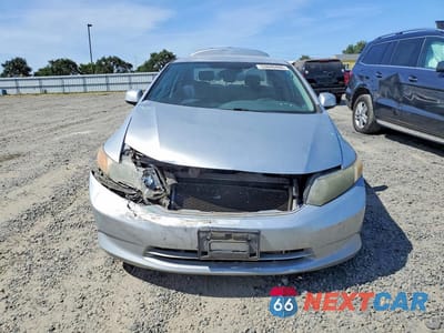 Piąte zdjęcie samochodu w środku: 2012 HONDA CIVIC LX VIN:2HGFB2F59CH588193 - miniatura
