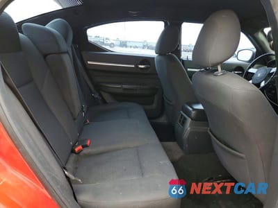 Zdjęcie 10 z 12 samochodu: 2010 DODGE CHARGER SXT VIN:2B3CA3CV0AH236469 - miniatura