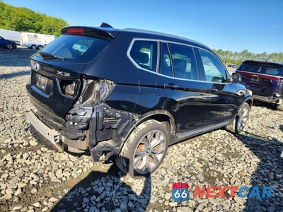 Trzecie zdjęcie samochodu z tyłu: 2017 BMW X3 XDRIVE28I VIN:5UXWX9C51H0T13909 - miniatura