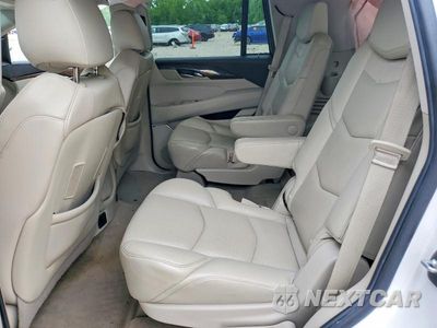 Zdjęcie 11 z 14 samochodu: 2018 CADILLAC ESCALADE LUXURY VIN:1GYS4BKJ5JR127624 - miniatura