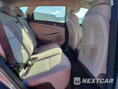 Zdjęcie 11 z 13 samochodu: 2017 HYUNDAI TUCSON SE VIN:KM8J33A44HU275904 - miniatura