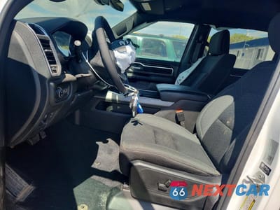 Zdjęcie 7 z 12 samochodu: 2026 RAM 1500 BIG HORN VIN:1C6SRFFTXTN199527 - miniatura