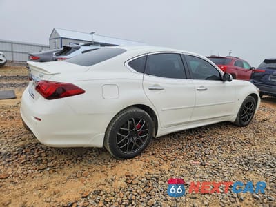 Trzecie zdjęcie samochodu z tyłu: 2019 INFINITI Q70 3.7 LUXE VIN:JN1BY1AR2KM585554 - miniatura