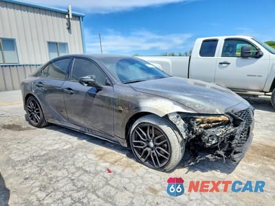 Czwarte zdjęcie samochodu z boku: 2024 LEXUS IS 350 F SPORT VIN:JTHGZ1E2XR5034143 - miniatura