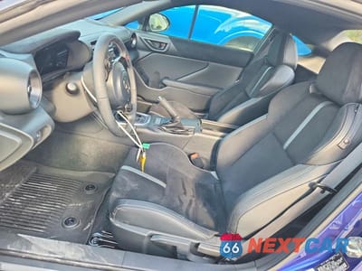 Zdjęcie 7 z 12 samochodu: 2024 TOYOTA GR 86 PREMIUM VIN:JF1ZNBE1XR9758643 - miniatura