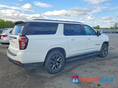 Trzecie zdjęcie samochodu z tyłu: 2024 CHEVROLET SUBURBAN K1500 Z71 VIN:1GNSKDKD0RR217994 - miniatura