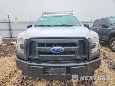 Piąte zdjęcie samochodu w środku: 2017 FORD F150 VIN:1FTMF1C88HKD08699 - miniatura