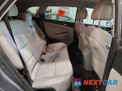 Zdjęcie 11 z 13 samochodu: 2017 HYUNDAI TUCSON SE VIN:KM8J3CA41HU482931 - miniatura