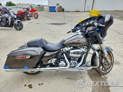 2021 HARLEY-DAVIDSON FLHX 1HD1KBC28MB676681 - główne zdjęcie licytacji z USA - miniatura