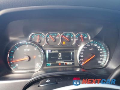 Zdjęcie 9 z 12 samochodu: 2015 CHEVROLET SILVERADO K1500 LT VIN:3GCUKREC0FG194701 - miniatura
