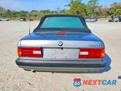 Zdjęcie 6 z 12 samochodu: 1991 BMW 318 I VIN:WBABA7317MEJ11315 - miniatura