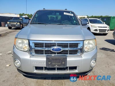 Piąte zdjęcie samochodu w środku: 2010 FORD ESCAPE XLT VIN:1FMCU0DGXAKD16676 - miniatura