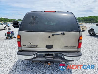 Zdjęcie 6 z 12 samochodu: 2003 CHEVROLET SUBURBAN 1500 VIN:1GNEC16Z03J189036 - miniatura