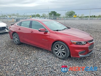 Czwarte zdjęcie samochodu z boku: 2017 CHEVROLET MALIBU LT VIN:1G1ZE5ST8HF150470 - miniatura