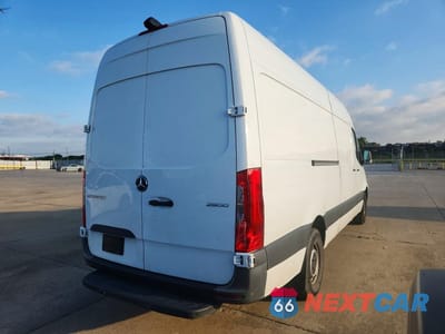 Trzecie zdjęcie samochodu z tyłu: 2023 MERCEDES BENZ SPRINTER 2500 DELIVERY VAN VIN:W1Y40CHY0PT154547 - miniatura