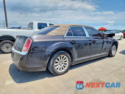 Trzecie zdjęcie samochodu z tyłu: 2013 CHRYSLER 300 VIN:2C3CCAAG6DH703467 - miniatura