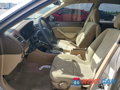 Zdjęcie 7 z 12 samochodu: 2004 HONDA CIVIC LX VIN:2HGES16504H636591 - miniatura