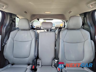 Zdjęcie 10 z 13 samochodu: 2026 TOYOTA SIENNA XLE 8-PASSENGER VIN:5TDYRKEC9TS297925 - miniatura