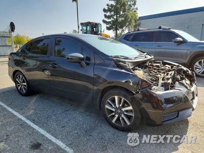 Czwarte zdjęcie samochodu z boku: 2021 NISSAN VERSA SV VIN:3N1CN8EVXML884414 - miniatura