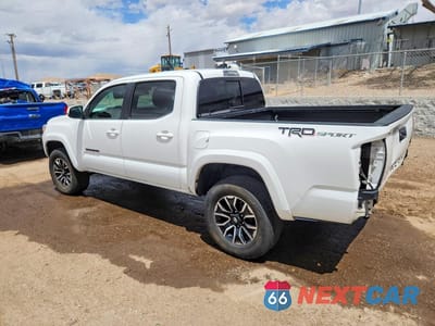 Drugie zdjęcie samochodu z przodu: 2022 TOYOTA TACOMA TRD SPORT VIN:3TMAZ5CN7NM160251 - miniatura