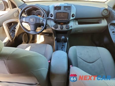 Zdjęcie 8 z 13 samochodu: 2010 TOYOTA RAV4 BASE VIN:JTMZF4DV7AD028021 - miniatura