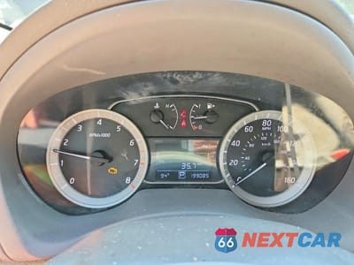 Zdjęcie 9 z 12 samochodu: 2013 NISSAN SENTRA S VIN:3N1AB7AP6DL660428 - miniatura