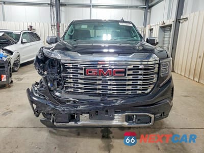 Piąte zdjęcie samochodu w środku: 2022 GMC SIERRA K1500 DENALI VIN:3GTUUGEL9NG505328 - miniatura