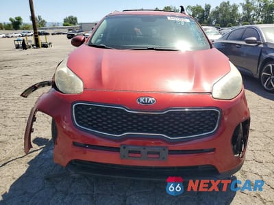 Piąte zdjęcie samochodu w środku: 2019 KIA SPORTAGE LX VIN:KNDPM3AC6K7531484 - miniatura
