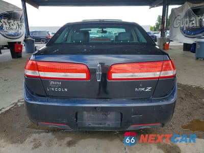 Zdjęcie 6 z 12 samochodu: 2012 LINCOLN MKZ VIN:3LNHL2GC7CR827385 - miniatura