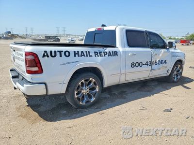 Trzecie zdjęcie samochodu z tyłu: 2019 RAM 1500 LIMITED VIN:1C6SRFPT0KN586939 - miniatura