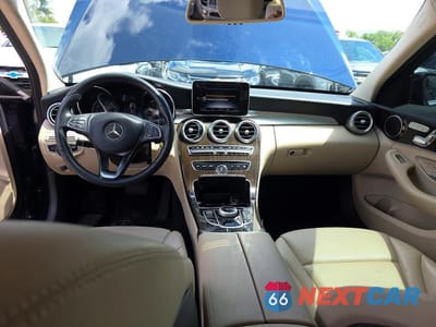 Zdjęcie 9 z 11 samochodu: 2018 MERCEDES-BENZ C 300 VIN:55SWF4JB6JU236105 - miniatura