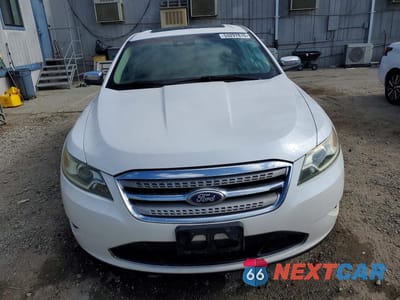 Piąte zdjęcie samochodu w środku: 2011 FORD TAURUS LIMITED VIN:1FAHP2FW1BG118564 - miniatura