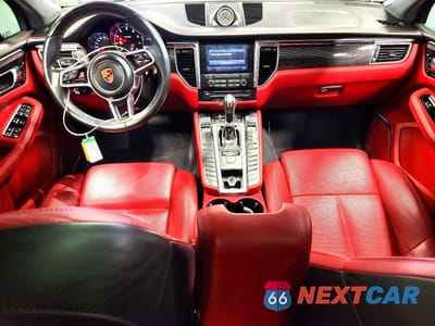 Zdjęcie 8 z 13 samochodu: 2017 PORSCHE MACAN TURBO VIN:WP1AF2A55HLB60098 - miniatura