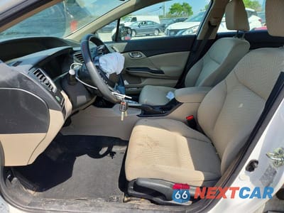 Zdjęcie 7 z 12 samochodu: 2014 HONDA CIVIC LX VIN:19XFB2F5XEE204631 - miniatura