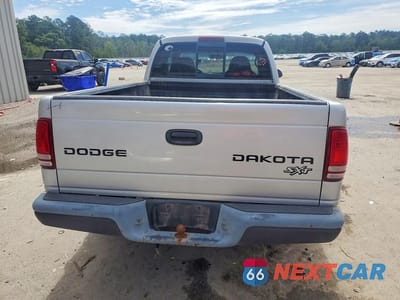 Zdjęcie 6 z 12 samochodu: 2003 DODGE DAKOTA SXT VIN:1D7HL12X43S361904 - miniatura