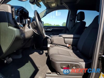Zdjęcie 7 z 12 samochodu: 2025 CHEVROLET SILVERADO K1500 LT VIN:1GCUKDED3SZ118718 - miniatura