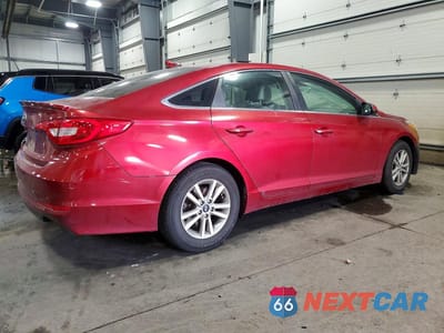 Trzecie zdjęcie samochodu z tyłu: 2016 HYUNDAI SONATA SE VIN:5NPE24AF0GH317946 - miniatura