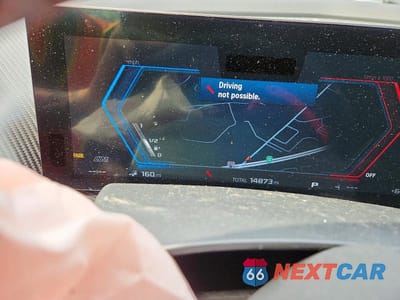 Zdjęcie 9 z 13 samochodu: 2025 BMW XM VIN:5YM23CS03S9Z60059 - miniatura