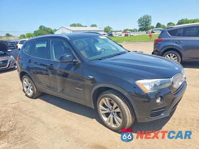 Czwarte zdjęcie samochodu z boku: 2016 BMW X3 XDRIVE28I VIN:5UXWX9C50G0D83015 - miniatura