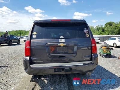 Zdjęcie 6 z 14 samochodu: 2018 CHEVROLET SUBURBAN C1500 PREMIER VIN:1GNSCJKC7JR199694 - miniatura